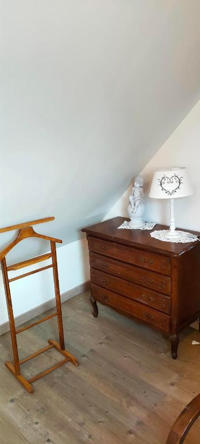 Le Gite De Lili Acquigny Buitenkant foto